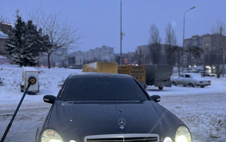 Mercedes-Benz E-Класс, 2005 год, 1 100 000 рублей, 3 фотография