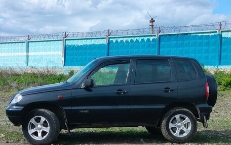 Chevrolet Niva I рестайлинг, 2005 год, 410 000 рублей, 5 фотография