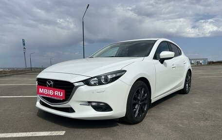 Mazda 3, 2018 год, 2 099 000 рублей, 3 фотография