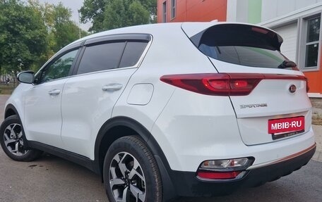 KIA Sportage IV рестайлинг, 2019 год, 2 650 000 рублей, 6 фотография