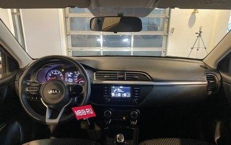 KIA Rio IV, 2017 год, 1 660 000 рублей, 9 фотография