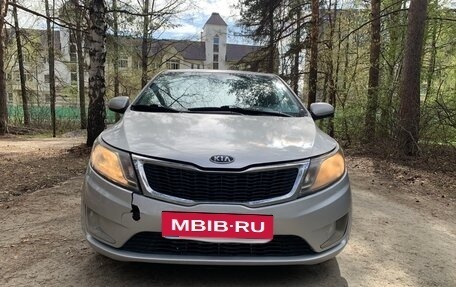 KIA Rio III рестайлинг, 2012 год, 690 000 рублей, 3 фотография