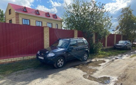 Chevrolet Niva I рестайлинг, 2013 год, 600 000 рублей, 2 фотография