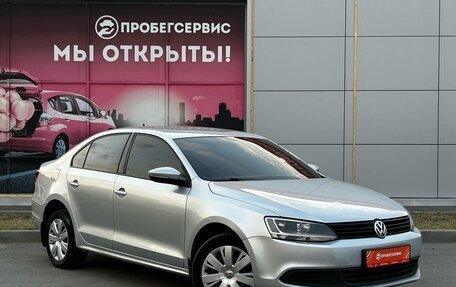 Volkswagen Jetta VI, 2012 год, 980 000 рублей, 3 фотография