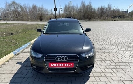 Audi A4, 2012 год, 1 350 000 рублей, 2 фотография