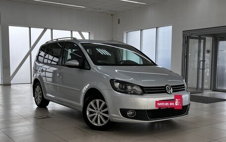 Volkswagen Touran III, 2012 год, 1 380 000 рублей, 3 фотография