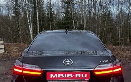 Toyota Corolla, 2018 год, 2 050 000 рублей, 3 фотография