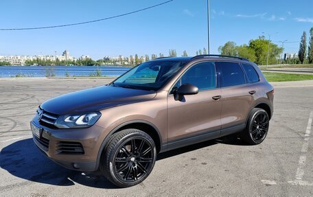 Volkswagen Touareg III, 2014 год, 3 450 000 рублей, 2 фотография