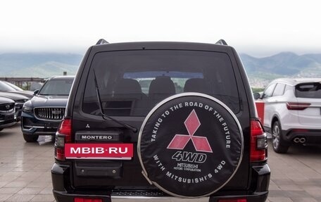 Mitsubishi Montero III, 2002 год, 1 000 000 рублей, 6 фотография