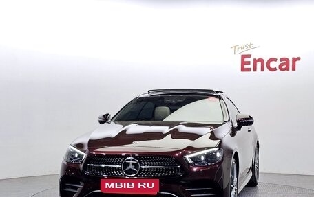 Mercedes-Benz E-Класс, 2021 год, 5 800 000 рублей, 3 фотография