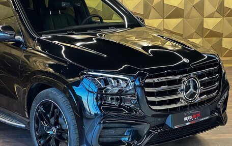 Mercedes-Benz GLS, 2024 год, 23 000 000 рублей, 2 фотография