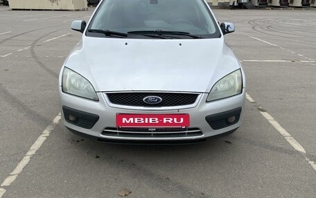 Ford Focus II рестайлинг, 2005 год, 250 000 рублей, 2 фотография