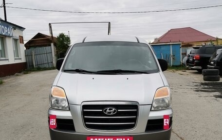 Hyundai Starex I рестайлинг, 2006 год, 990 000 рублей, 3 фотография