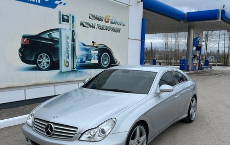 Mercedes-Benz CLS, 2005 год, 1 350 000 рублей, 3 фотография