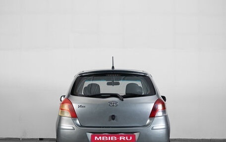 Toyota Vitz, 2009 год, 599 000 рублей, 4 фотография