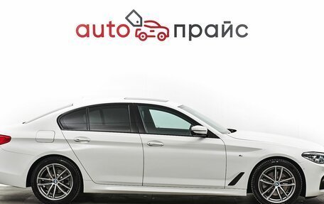 BMW 5 серия, 2017 год, 3 990 000 рублей, 8 фотография