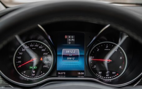 Mercedes-Benz V-Класс, 2020 год, 25 000 000 рублей, 2 фотография