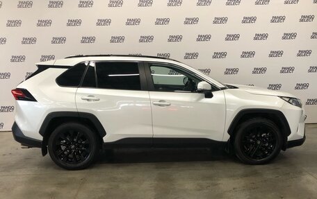 Toyota RAV4, 2019 год, 3 150 000 рублей, 6 фотография