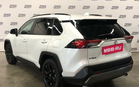 Toyota RAV4, 2019 год, 3 150 000 рублей, 3 фотография