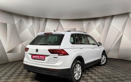 Volkswagen Tiguan II, 2018 год, 2 465 000 рублей, 1 фотография