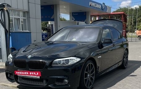 BMW 5 серия, 2010 год, 2 100 000 рублей, 2 фотография