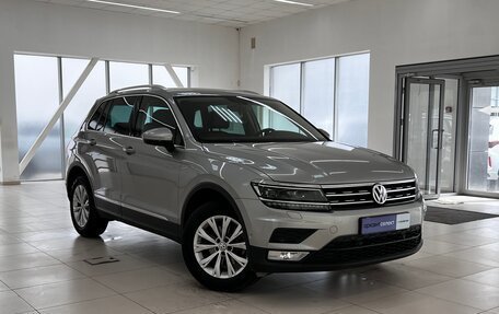 Volkswagen Tiguan II, 2017 год, 2 550 000 рублей, 3 фотография