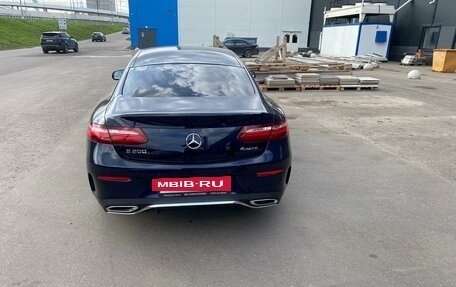 Mercedes-Benz E-Класс, 2019 год, 7 000 000 рублей, 4 фотография