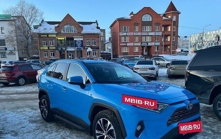 Toyota RAV4, 2019 год, 3 600 000 рублей, 2 фотография