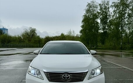 Toyota Camry, 2013 год, 1 550 000 рублей, 2 фотография