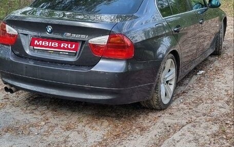BMW 3 серия, 2005 год, 950 000 рублей, 3 фотография