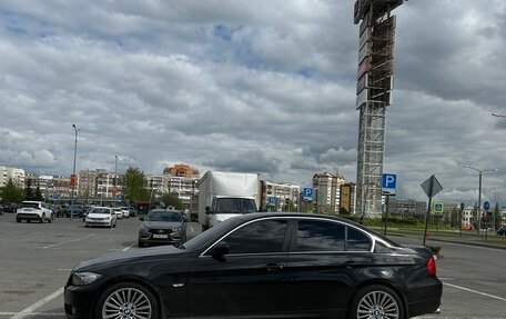 BMW 3 серия, 2011 год, 1 300 000 рублей, 2 фотография