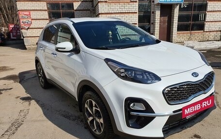 KIA Sportage IV рестайлинг, 2020 год, 2 690 000 рублей, 2 фотография