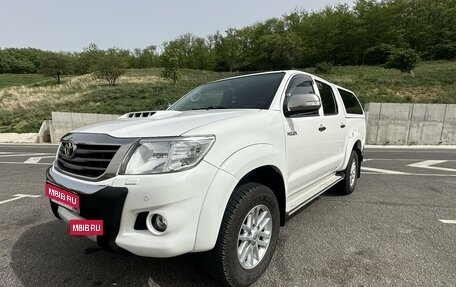 Toyota Hilux VII, 2013 год, 2 780 000 рублей, 3 фотография
