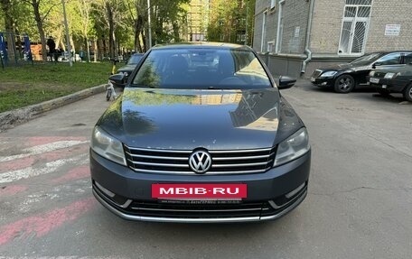 Volkswagen Passat B7, 2011 год, 1 100 000 рублей, 2 фотография