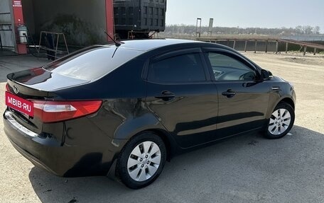 KIA Rio III рестайлинг, 2013 год, 790 000 рублей, 2 фотография