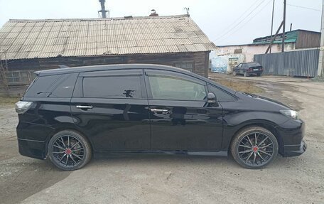 Toyota Wish II, 2012 год, 2 100 000 рублей, 3 фотография