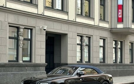 Rolls-Royce Dawn, 2017 год, 42 000 000 рублей, 2 фотография