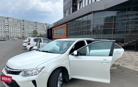 Toyota Camry, 2016 год, 1 845 000 рублей, 3 фотография