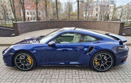 Porsche 911, 2021 год, 31 000 000 рублей, 2 фотография
