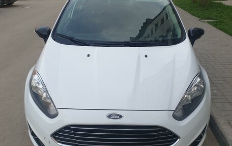 Ford Fiesta, 2018 год, 1 200 000 рублей, 2 фотография
