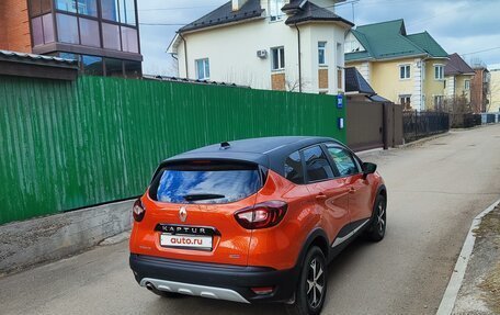 Renault Kaptur I рестайлинг, 2018 год, 1 550 000 рублей, 6 фотография