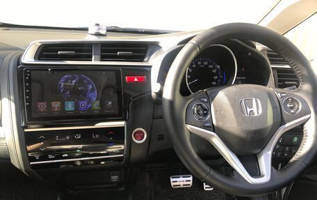 Honda Fit III, 2015 год, 1 300 000 рублей, 6 фотография