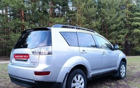 Mitsubishi Outlander III рестайлинг 3, 2007 год, 1 050 000 рублей, 8 фотография