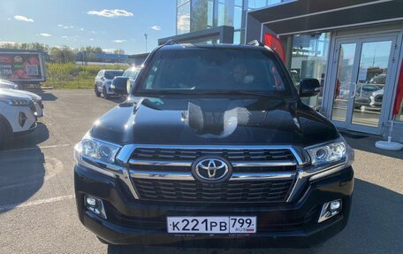 Toyota Land Cruiser 200, 2019 год, 9 900 000 рублей, 1 фотография