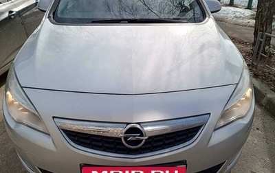 Opel Astra J, 2011 год, 653 000 рублей, 1 фотография
