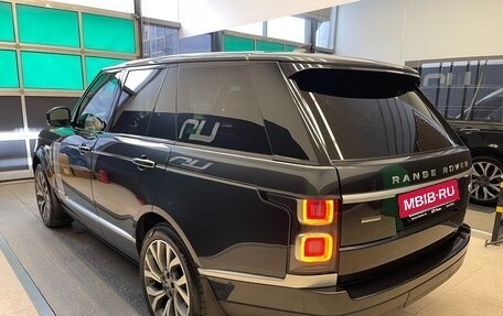 Land Rover Range Rover IV рестайлинг, 2018 год, 10 900 000 рублей, 4 фотография