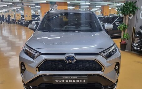 Toyota RAV4, 2020 год, 2 305 000 рублей, 1 фотография
