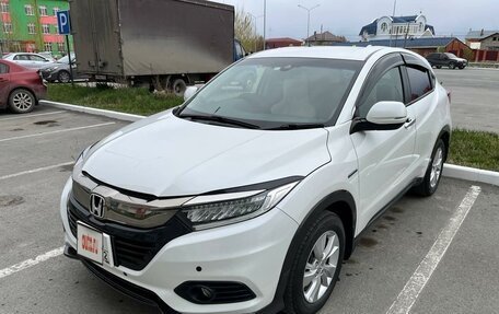 Honda Vezel, 2018 год, 2 200 000 рублей, 3 фотография