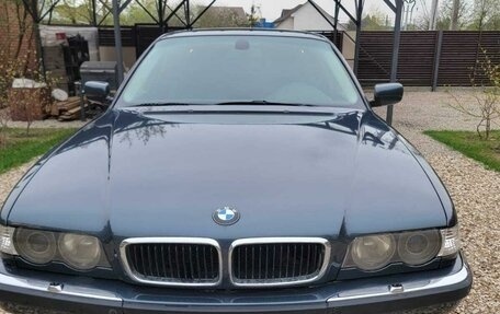 BMW 7 серия, 2001 год, 800 000 рублей, 2 фотография
