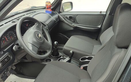 Chevrolet Niva I рестайлинг, 2011 год, 760 000 рублей, 5 фотография